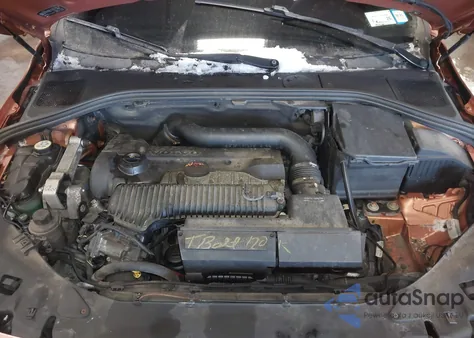 2013 Volvo S60 T5/T5 Platinum/T5 Premier/T5 Premier Plus из США, поврежденный, VIN YV1612FH5D2176921